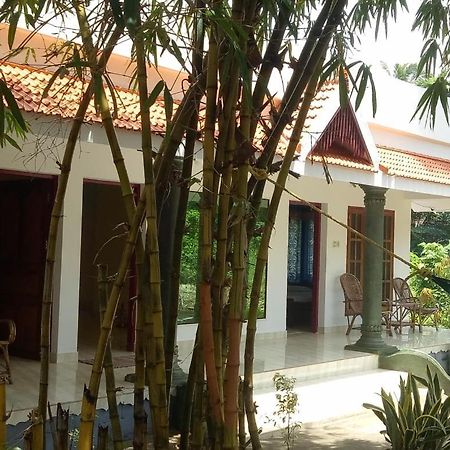 Green Garden Ayurvedic Resort & Green House วาร์คาลา ภายนอก รูปภาพ