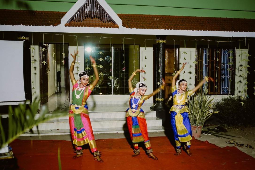 Green Garden Ayurvedic Resort & Green House วาร์คาลา ภายนอก รูปภาพ